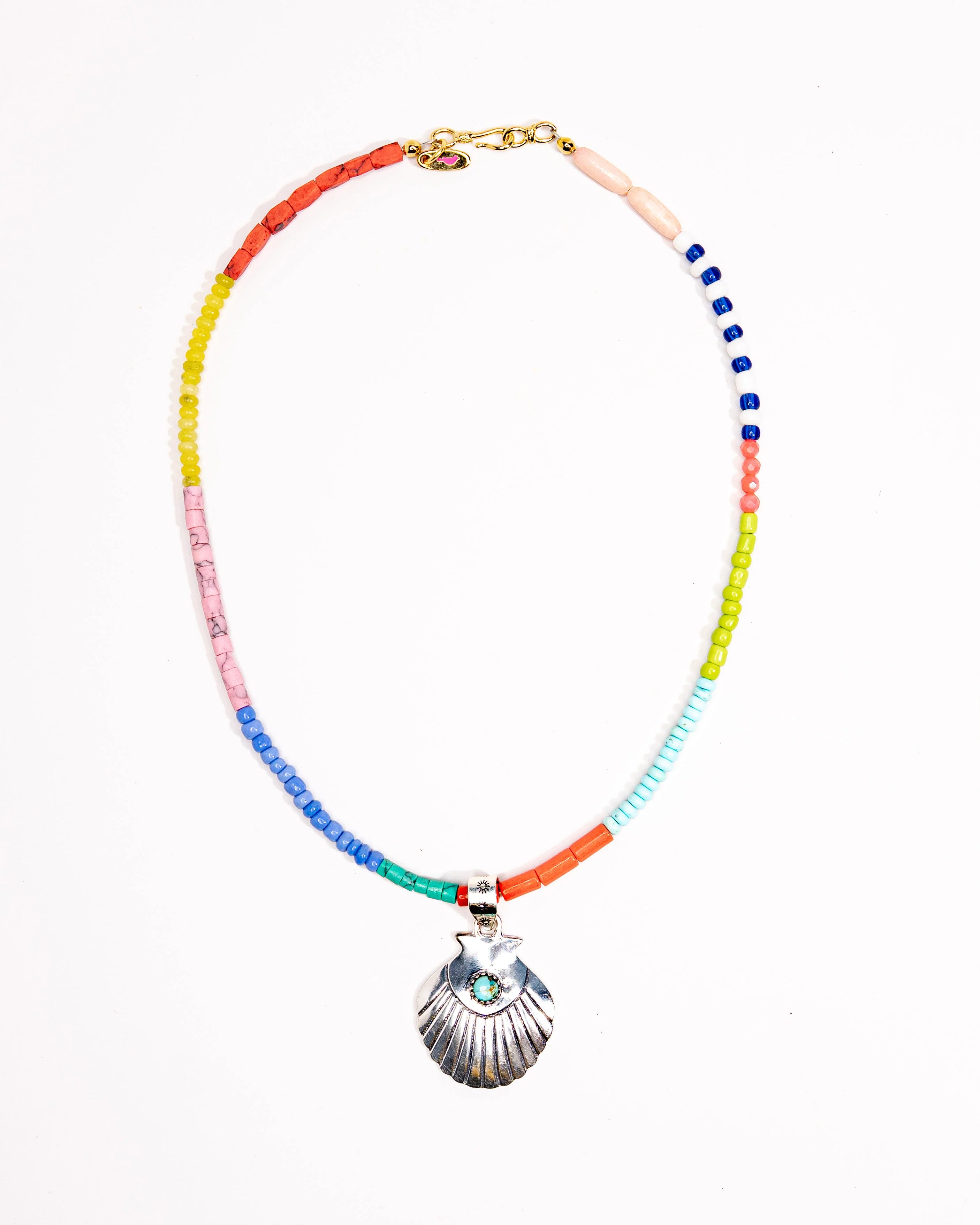 Shell Pendant Necklace