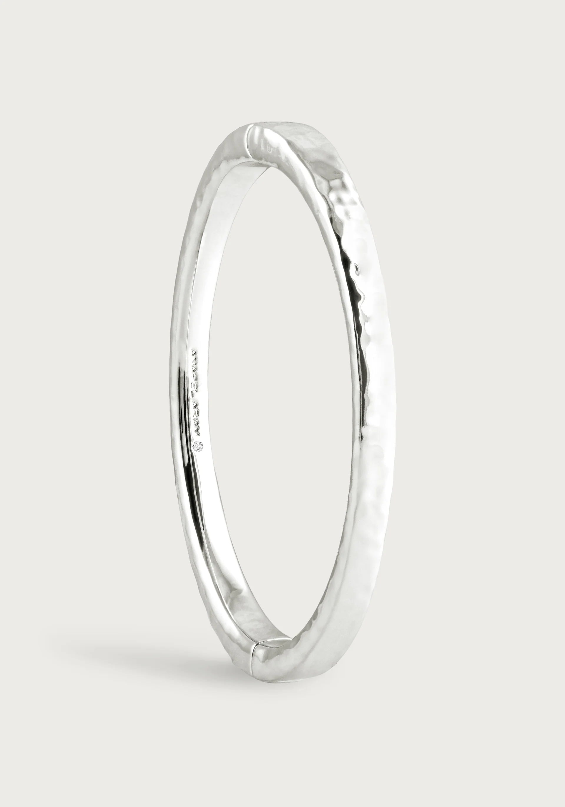 Anabel Aram Farrier Medium Hinged Bangle - Silver