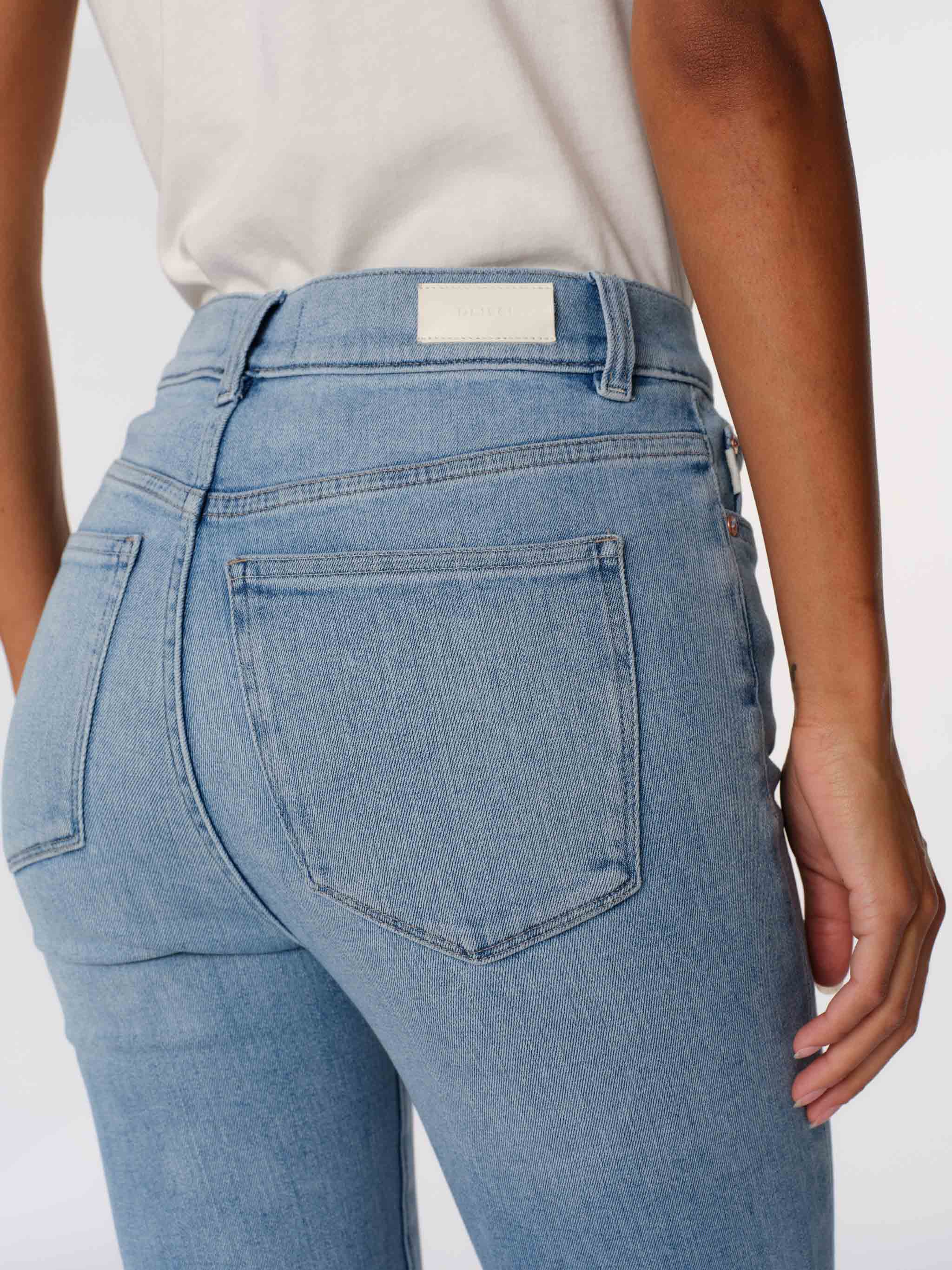 DL1961 Bridget Boot High Rise Instasculpt Crop - Fountain