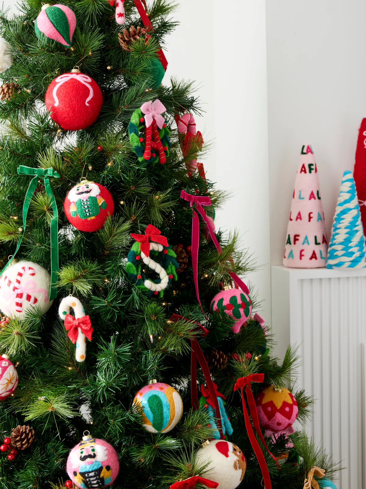 Decorative Bows Set of 6 - 3 colors