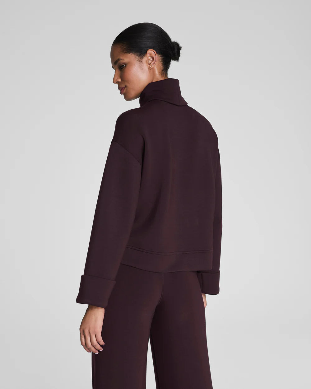 SPANX Airessentials Cropped Turtleneck -Truffle Brown