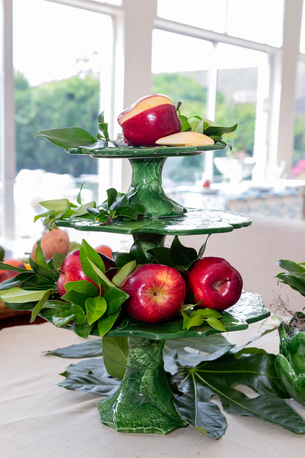 Compagnia Green Cake Plate - 3 Sizes