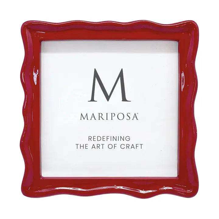 Mariposa Wavy Red 4"x4" Frame