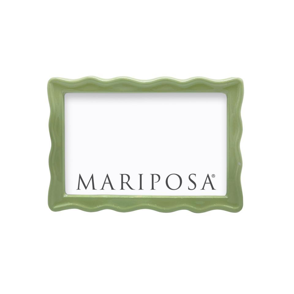 Mariposa Wavy 4"x6" Frame - (four colors)