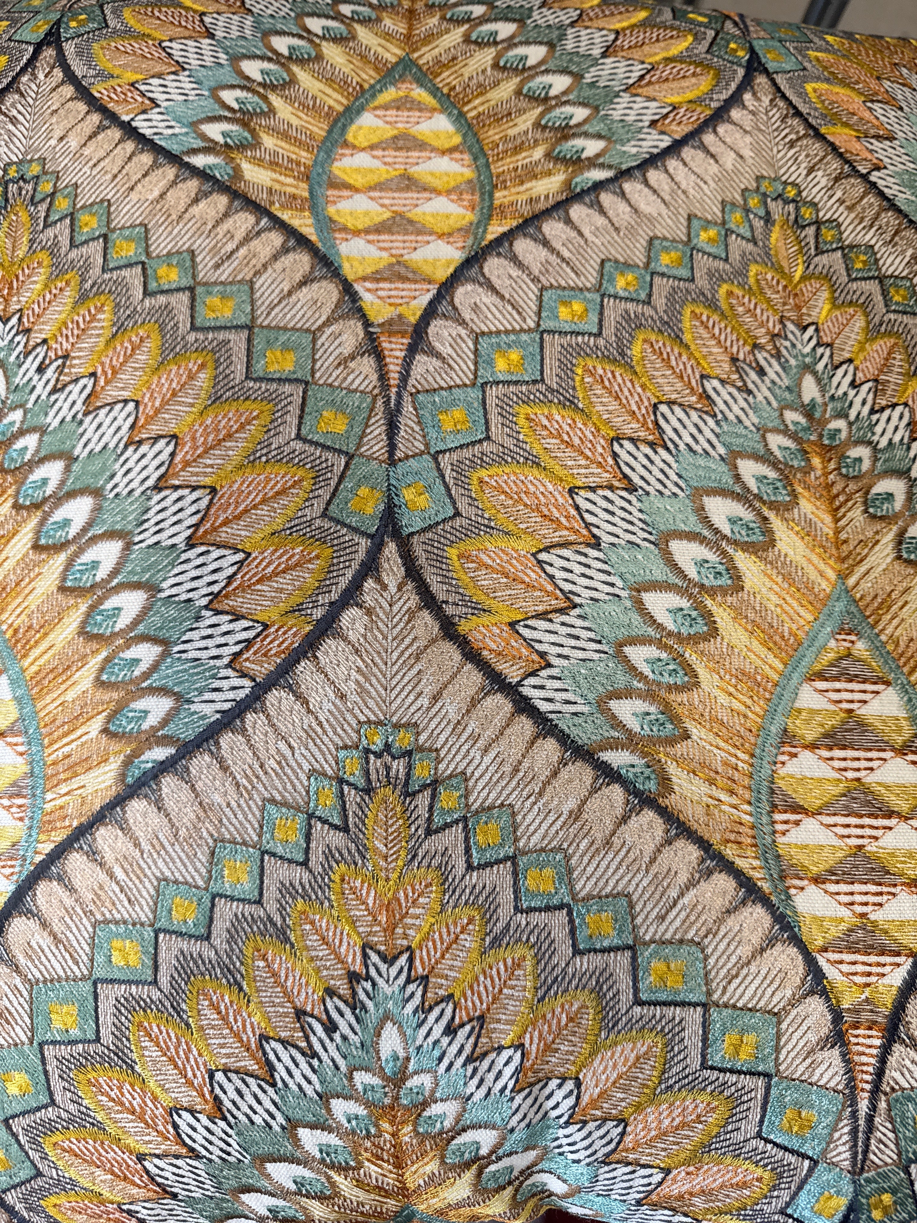 Designer Pillows 22 x 22 (7 styles)