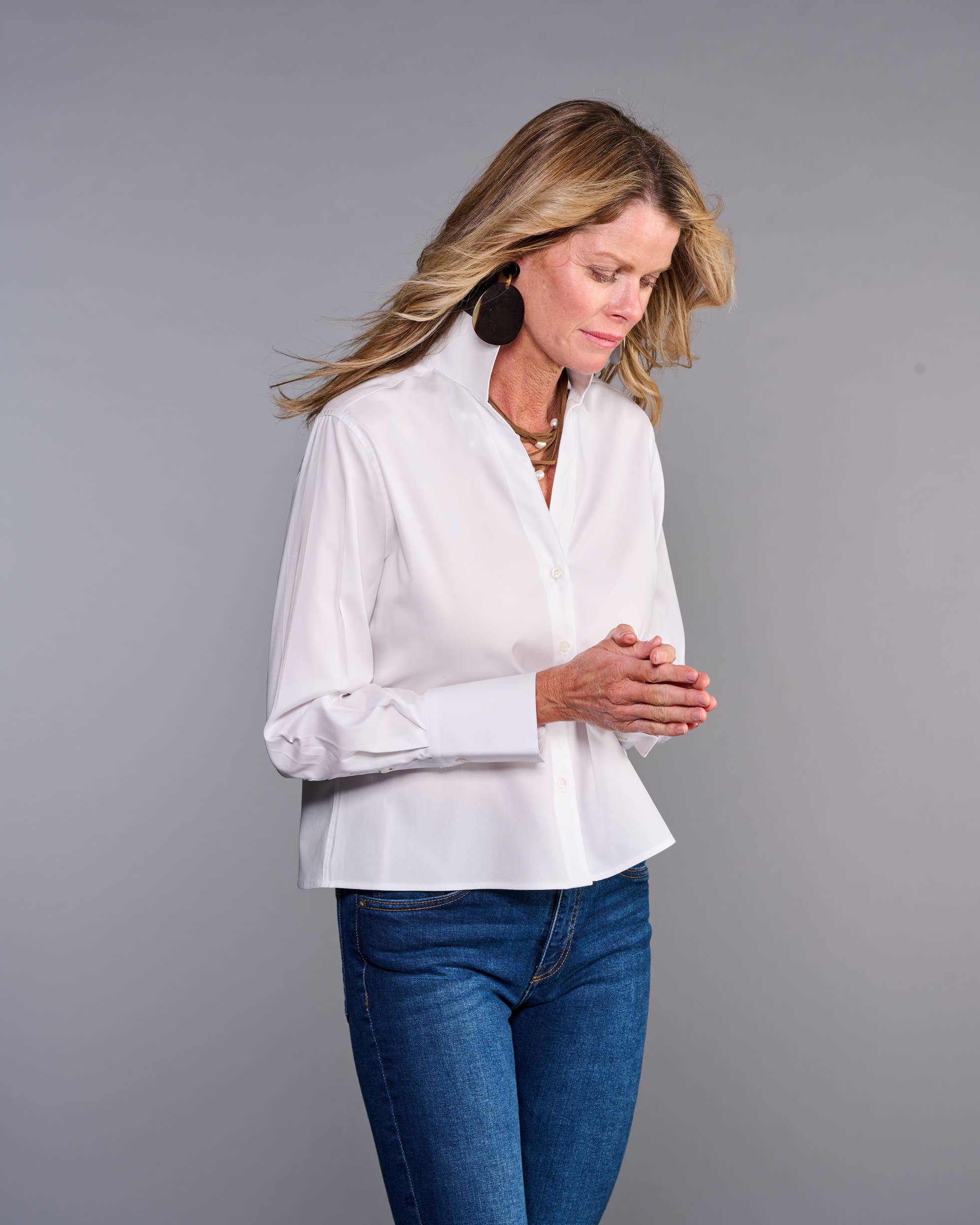 The League Crop Shirt in Crisp White: L