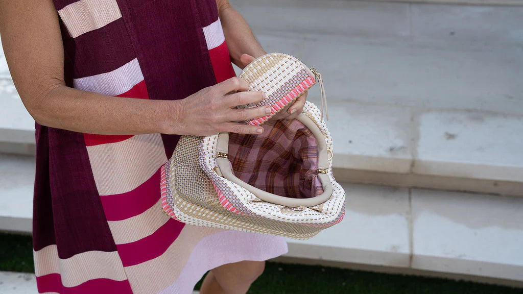 Joansie Oyster Sand Flamingo