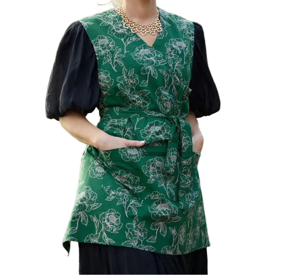 Classic Grace Apron Eden Peony Print