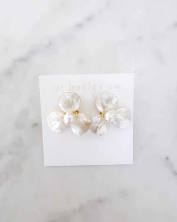 Georgie Pearl Earrings