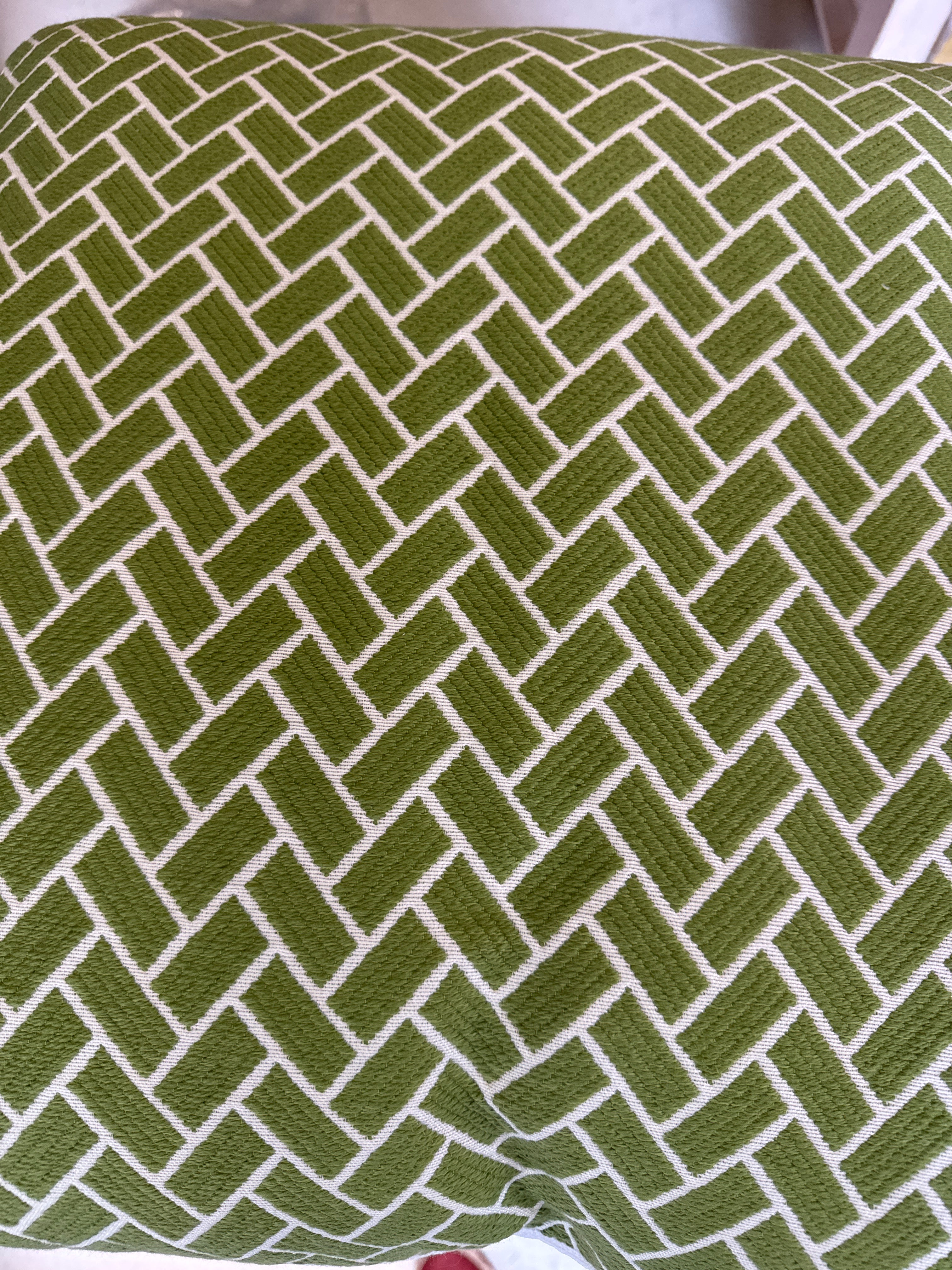 Designer Pillows 22 x 22 (7 styles)