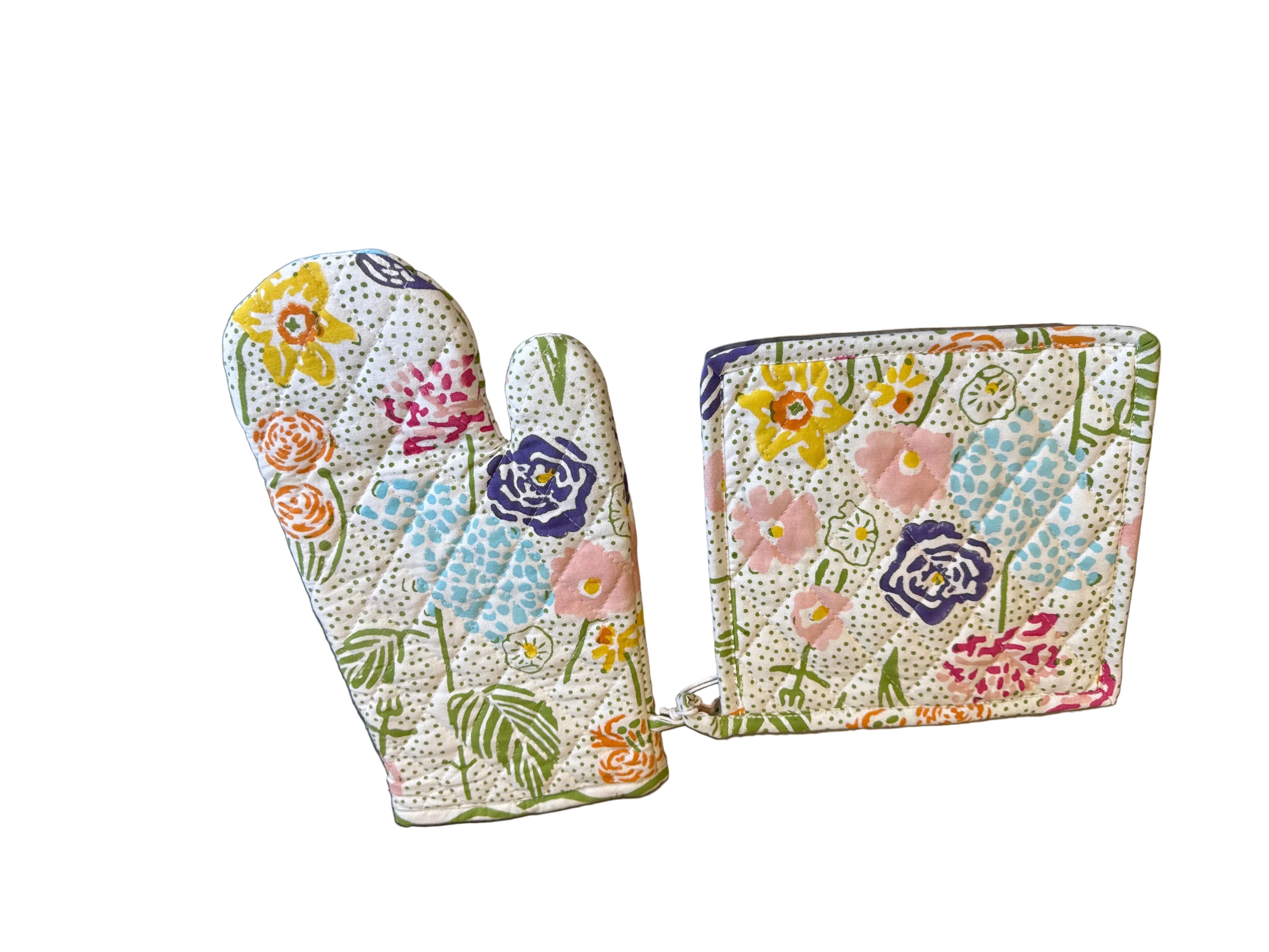 Festive Garden Oven Mitt Set