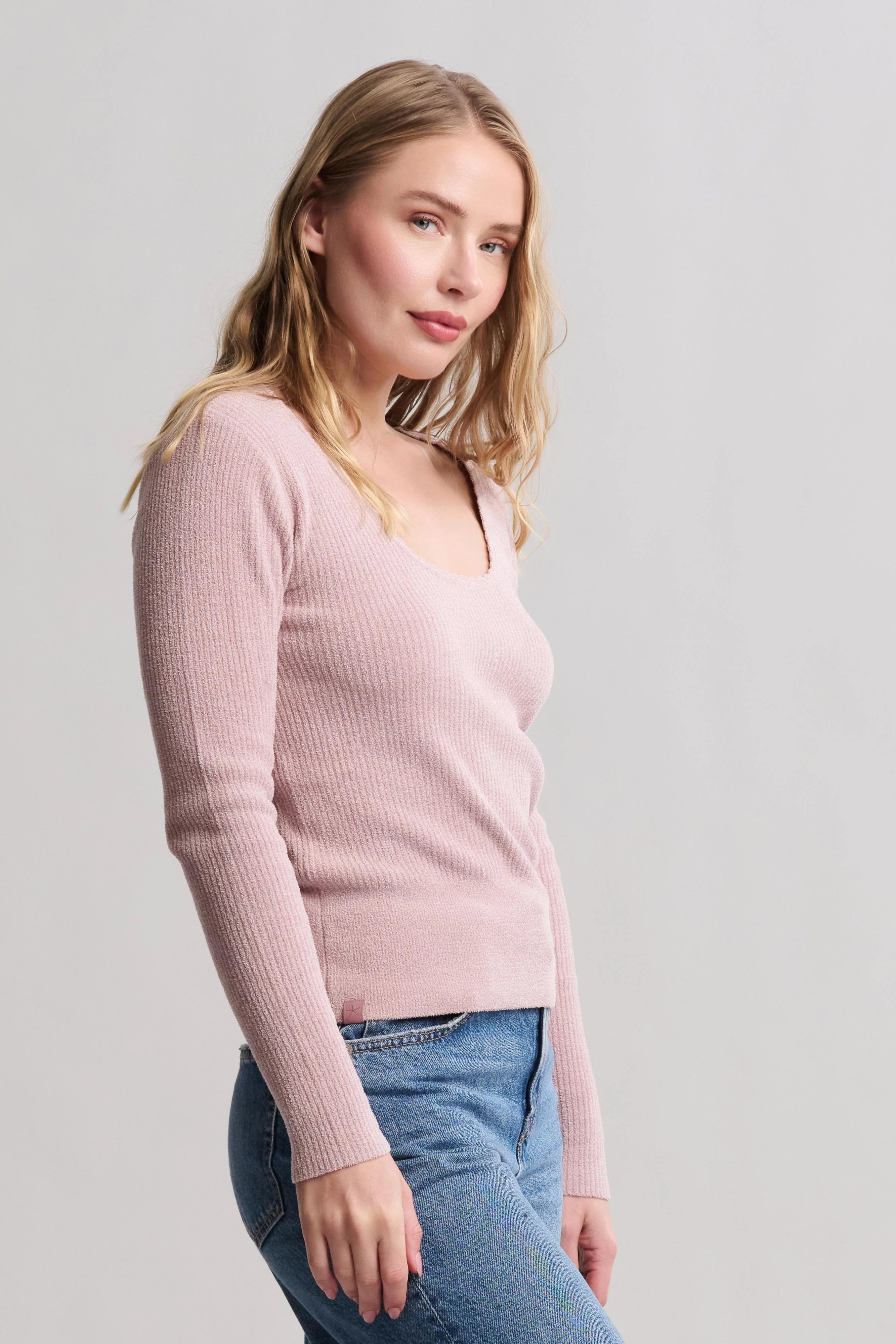 Barefoot Dreams Cozy Chic Ultra Lite Ribbed Scallop Scoop Neck - Teaberry