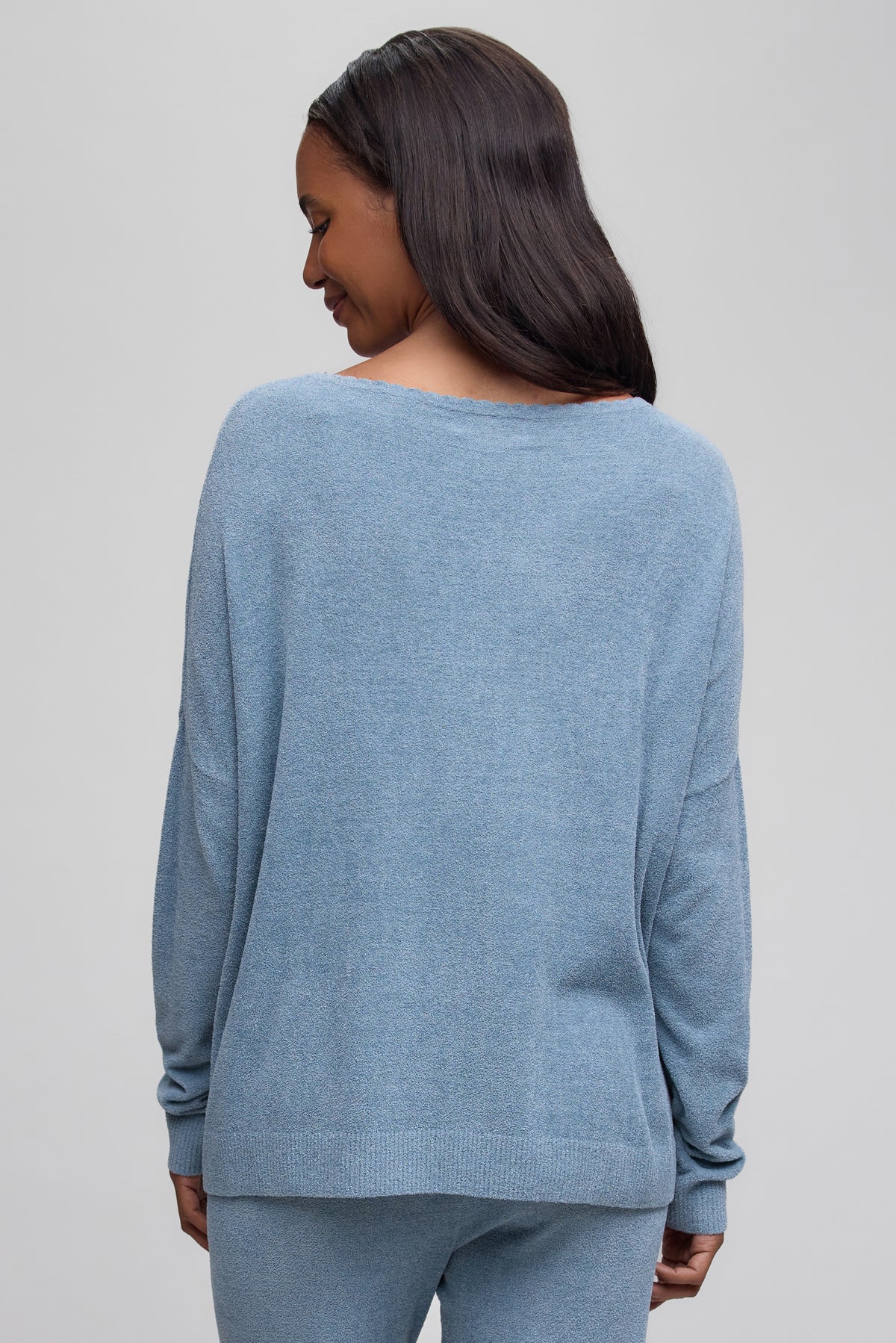 Barefoot Dreams CCUL Scallop Neck Slouchy Pullover - Blue Aura