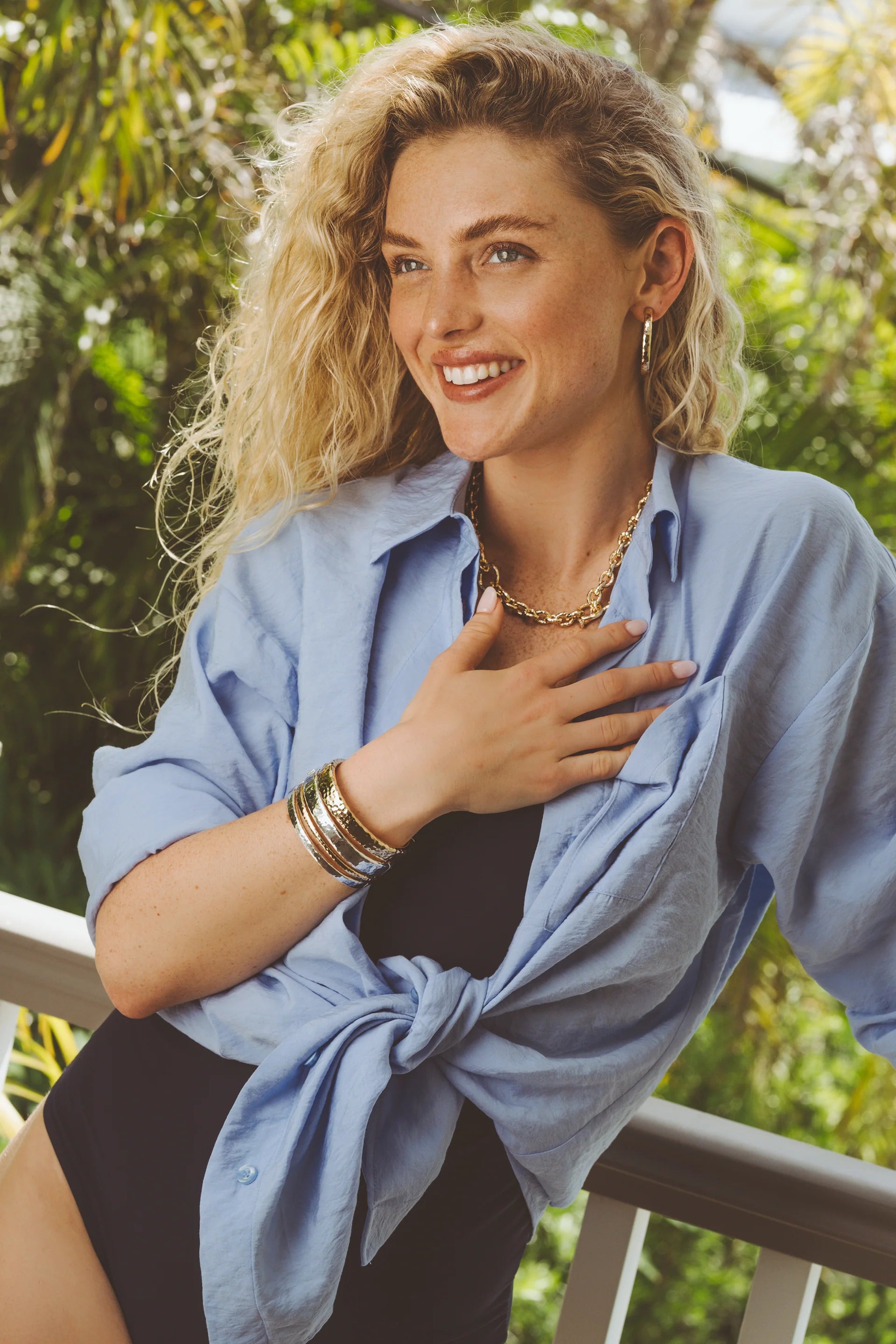 Anabel Aram Farrier Wide Hinged Bangle -Silver