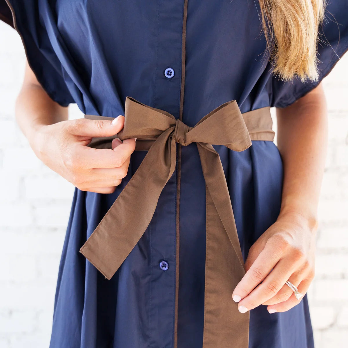 Caryn Lawn Cassie Dress | Navy