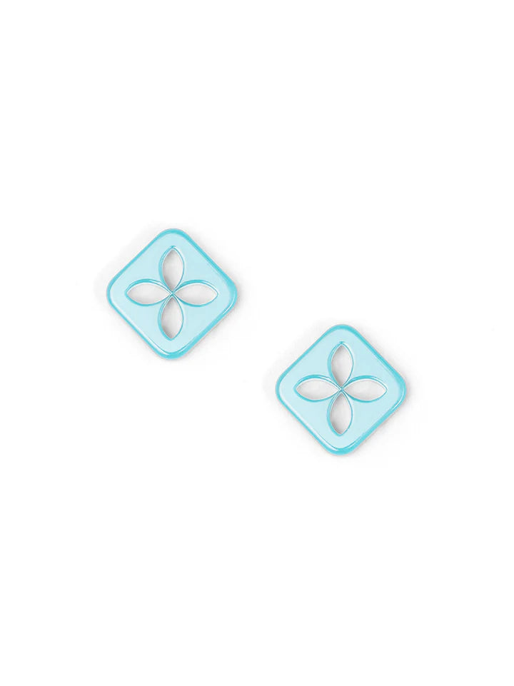 Quatrefoil Cutout Square Earring - (eight colors)