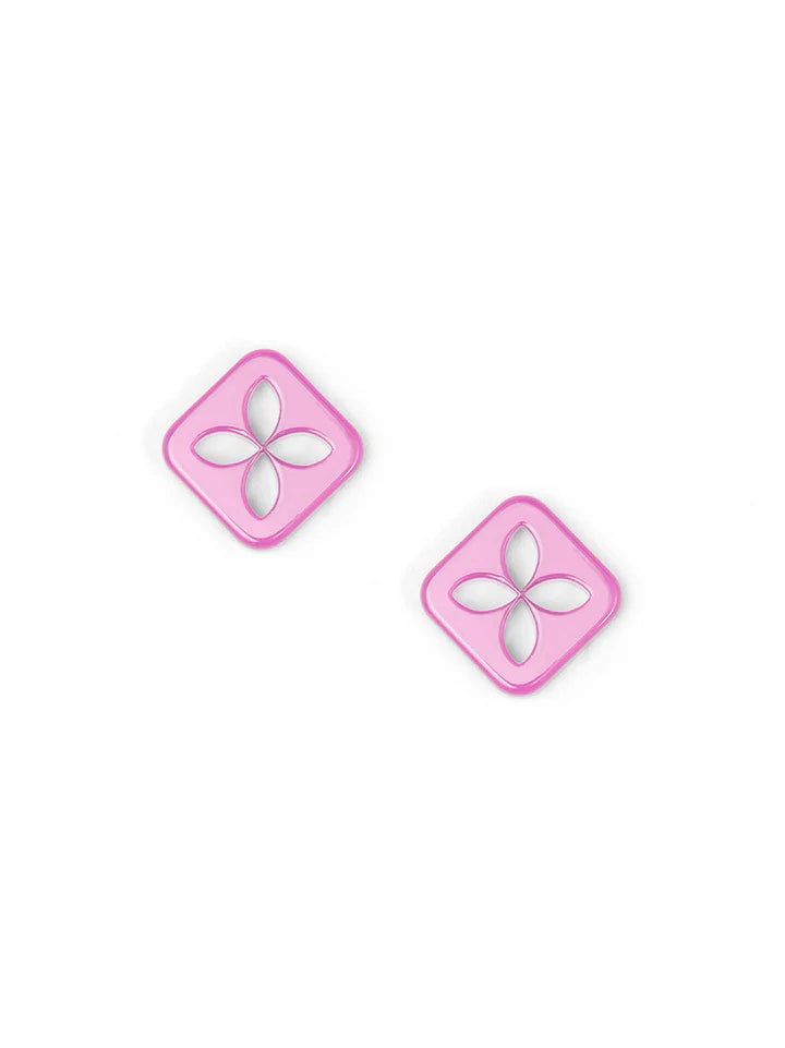 Quatrefoil Cutout Square Earring - (eight colors)