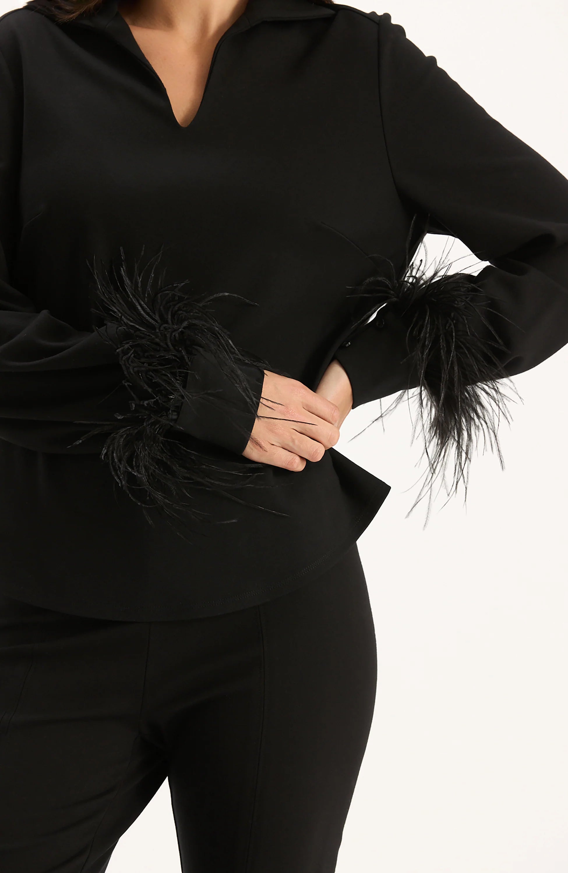 TYLER BÖE Erin Ponte Top - Black