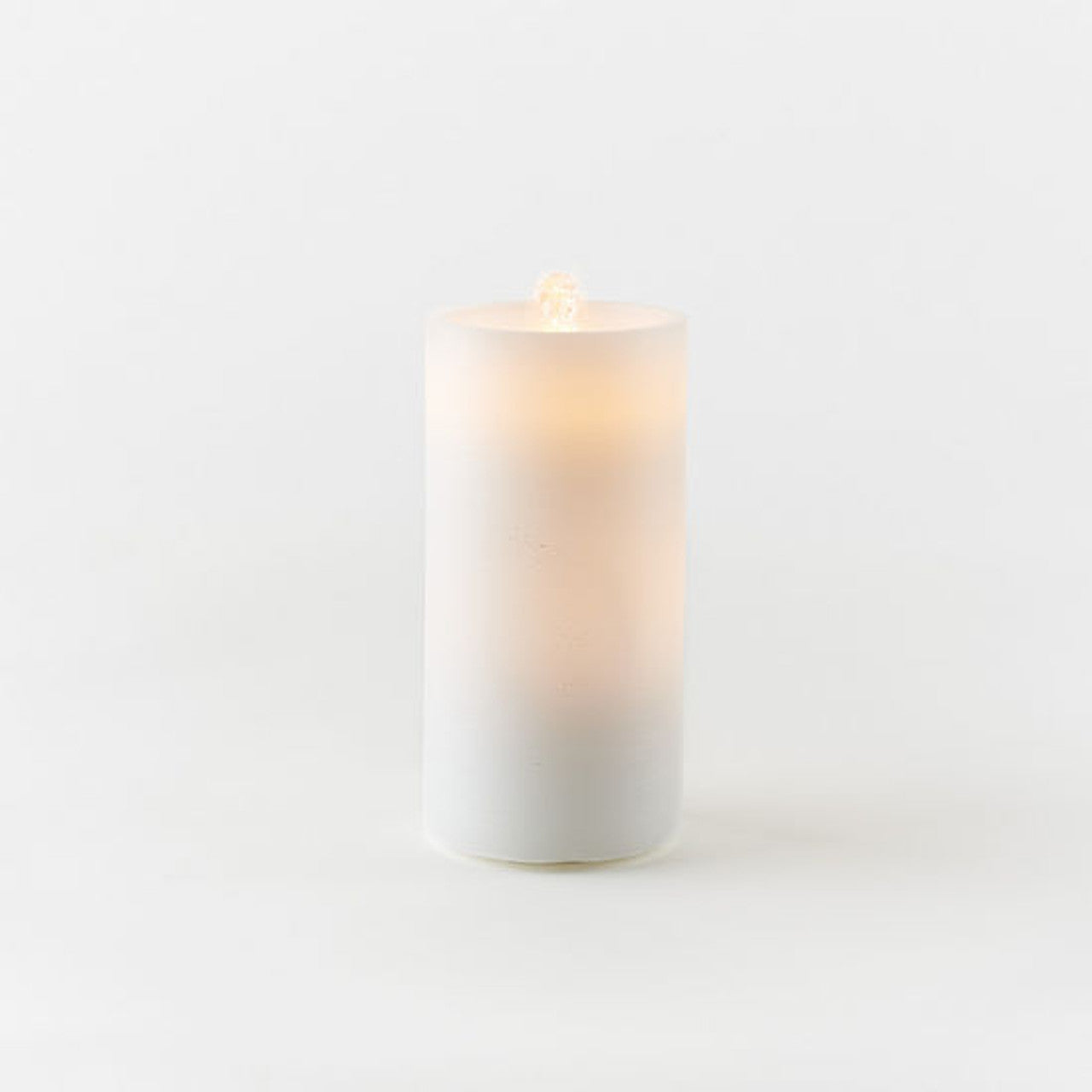 Large Water Wick Candle - (cream or white)