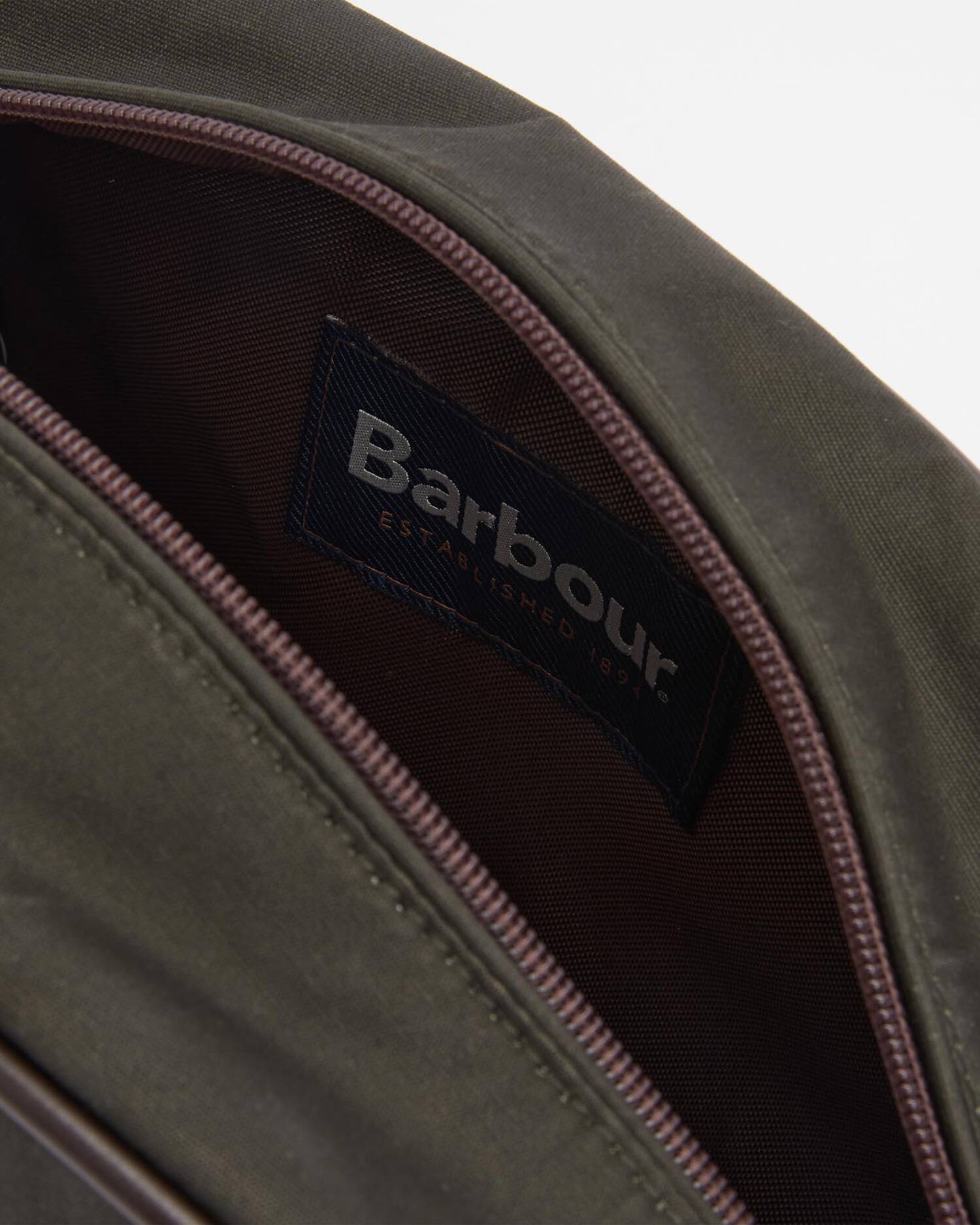 Barbour Wax Washbag - Olive