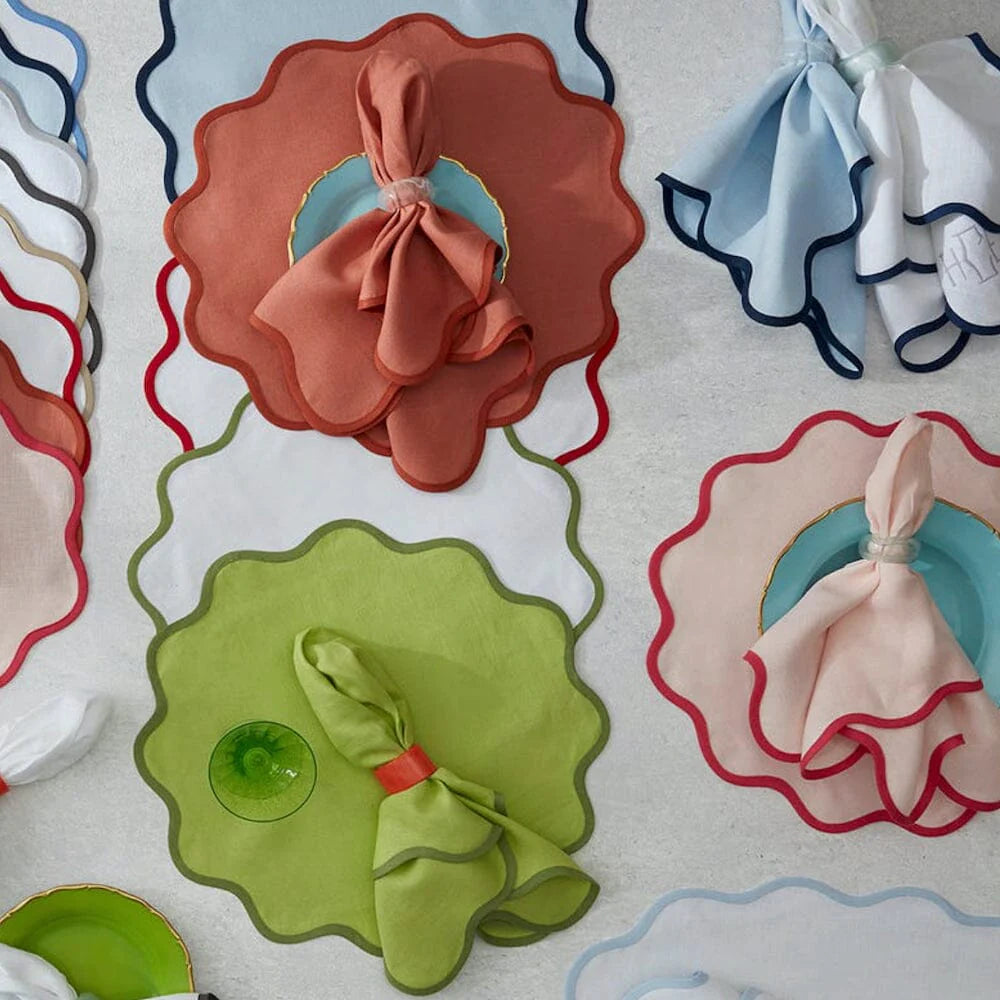 Matouk Scallop Edge Placemat - Carnelian/Persimmon