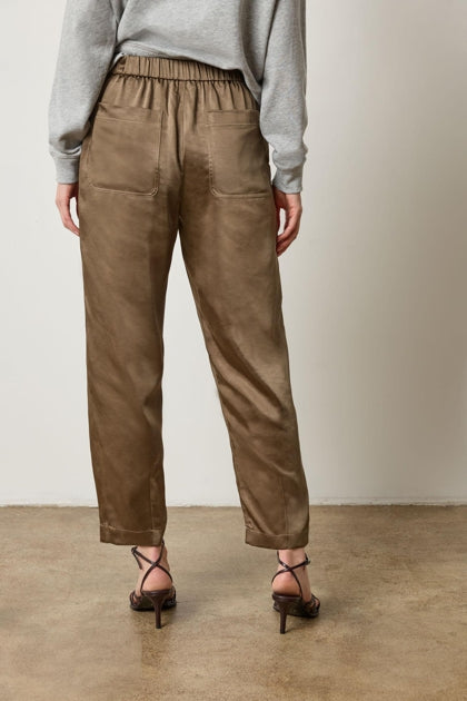 Lilla P Satin Fly Front Pant - Parsley