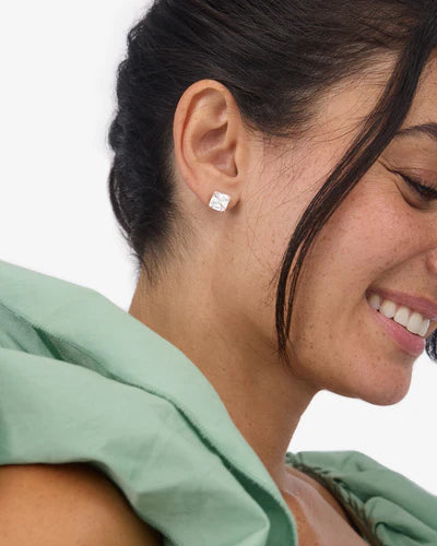 Queens 8mm Studs - Silver