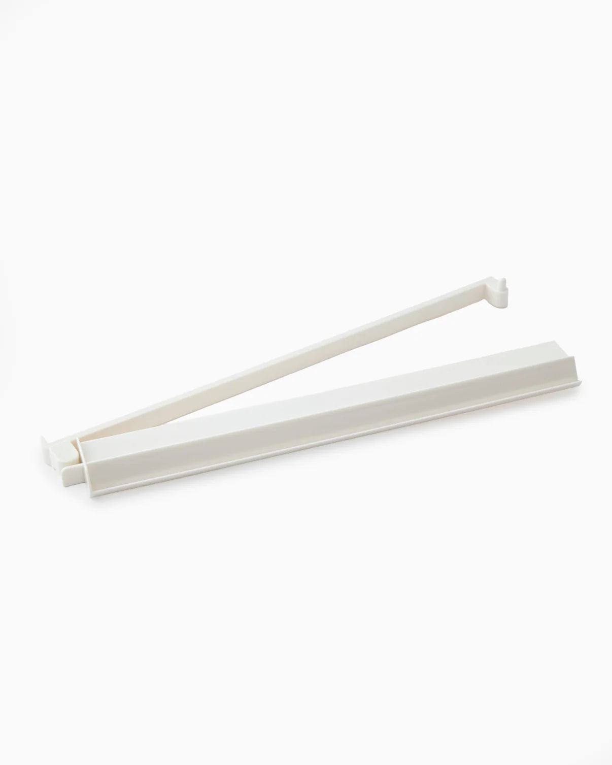 Oh My Mahjong White Acrylic Rack & Pusher Set