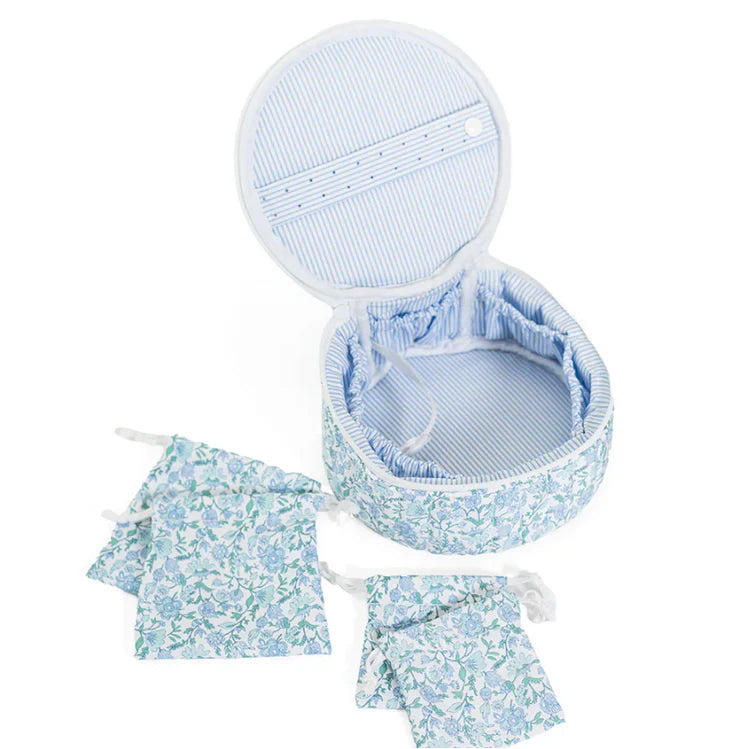 Quilted Jeweled Round - Hamptons Floral