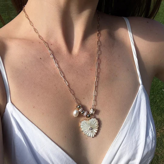 THATCH Soirée Mother Of Pearl Heart Necklace - Up to 18"