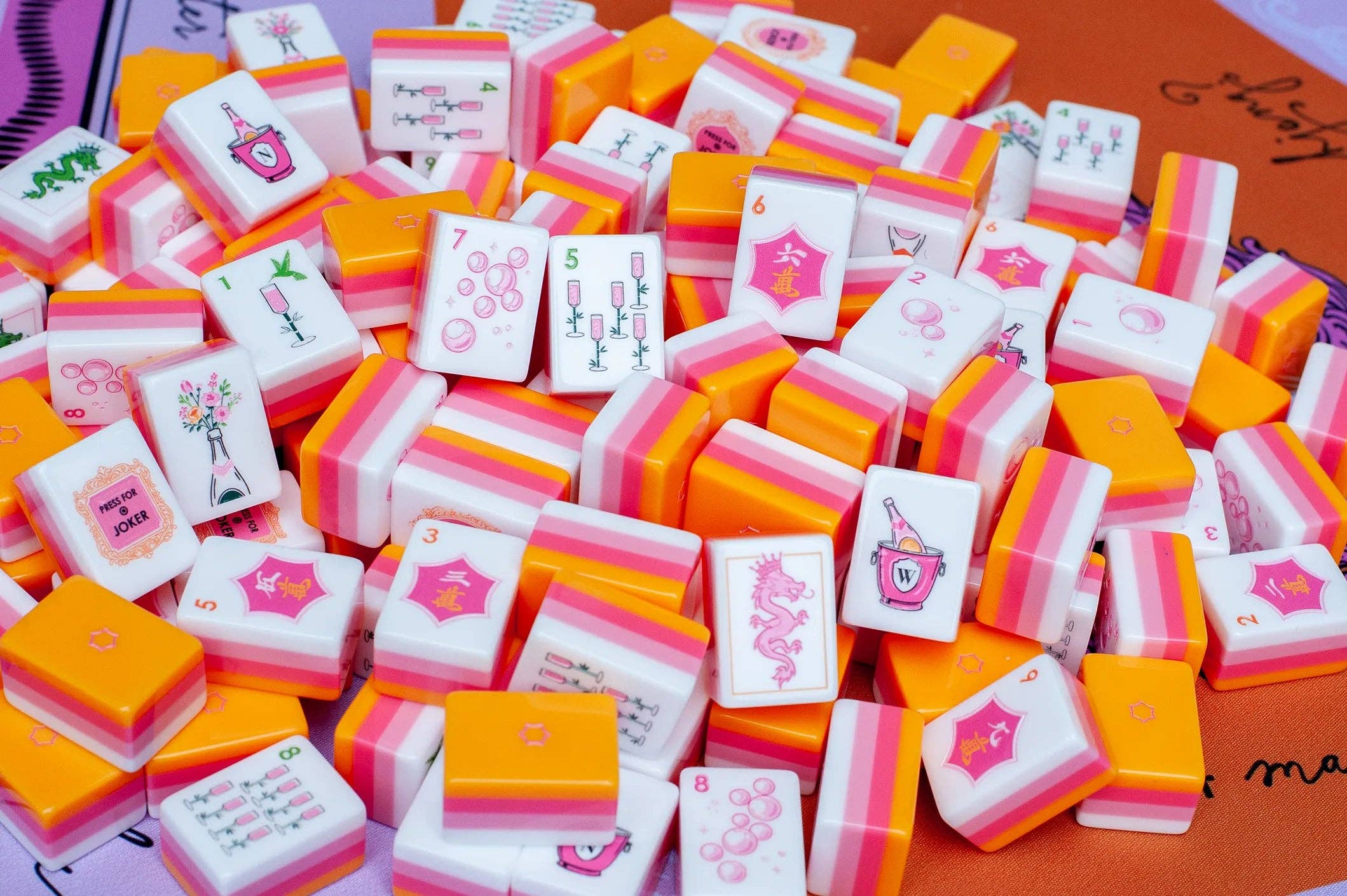 Bams & Bubbly Mahjong Tiles - Champagne
