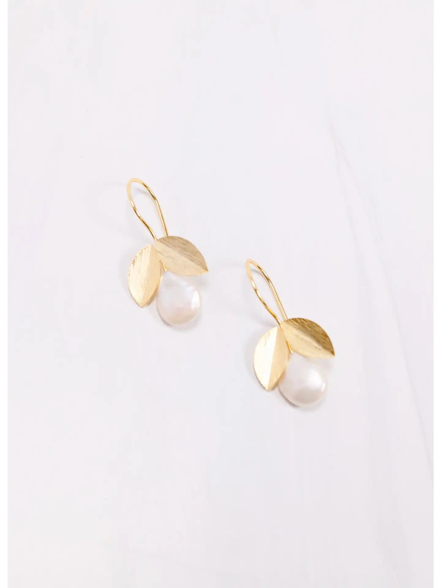 Rosalind Pearl Drop Earring - Gold