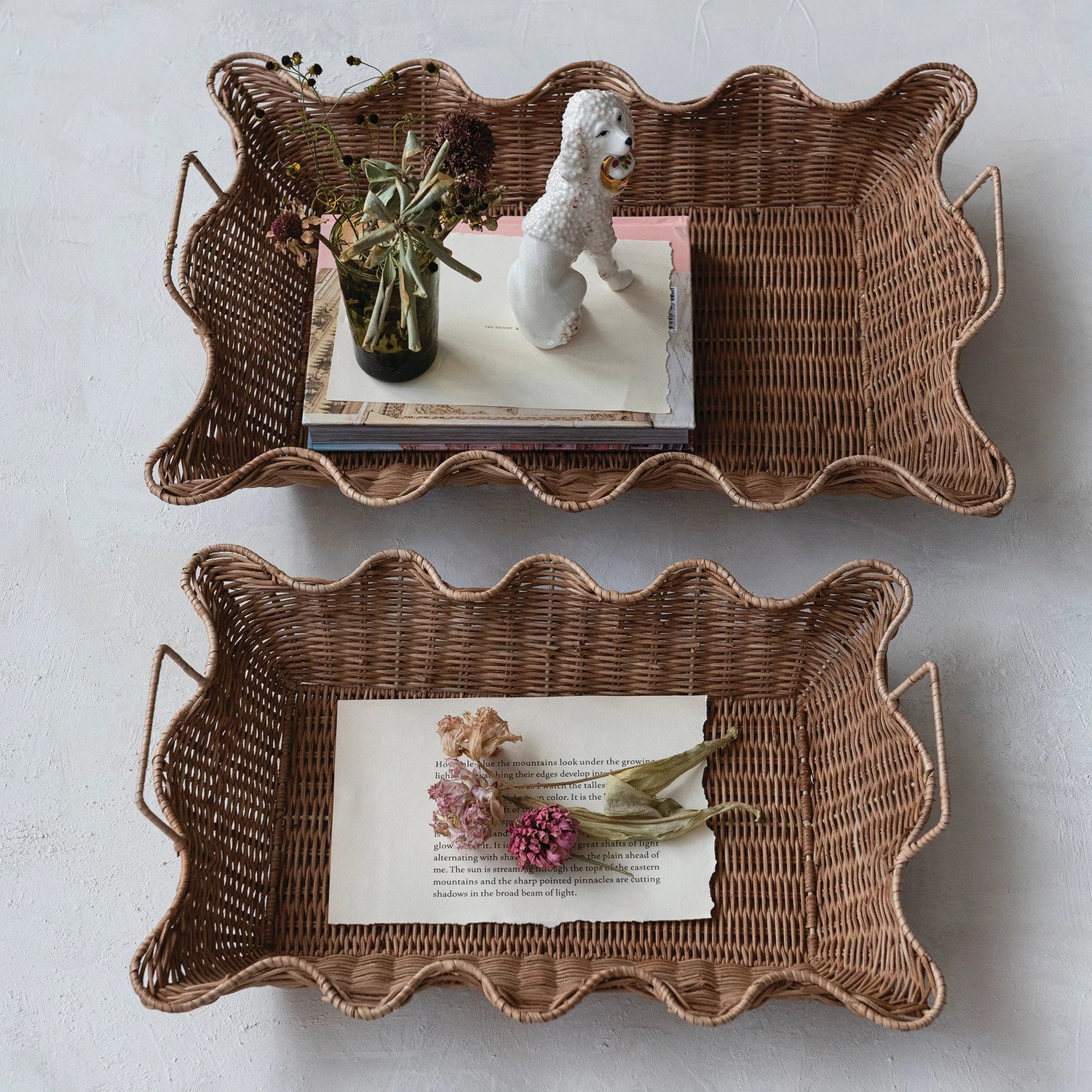 Scalloped Nesting Trays - 2 Sizes