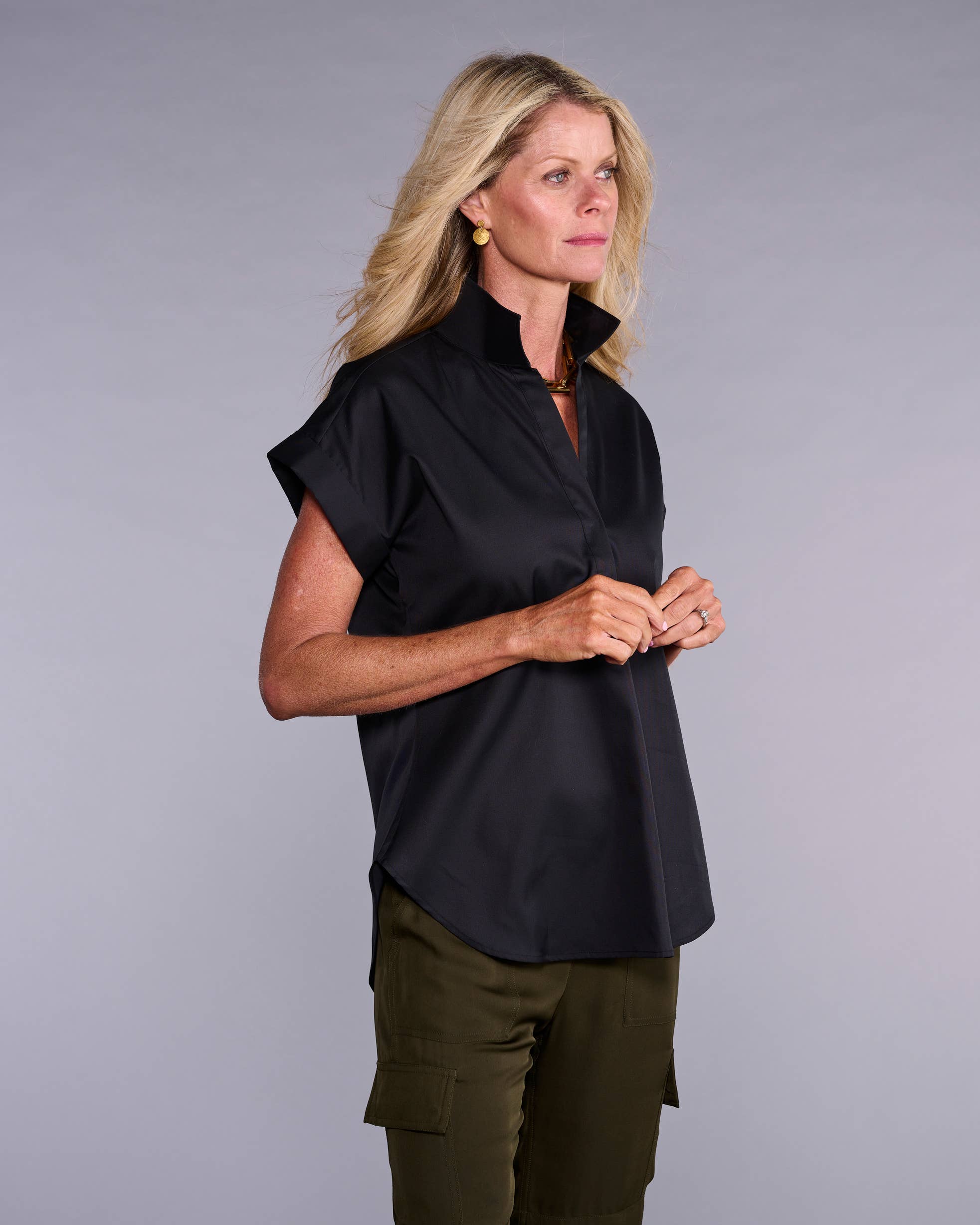 The Cap Sleeve League Blouse in Pitch Black: XS