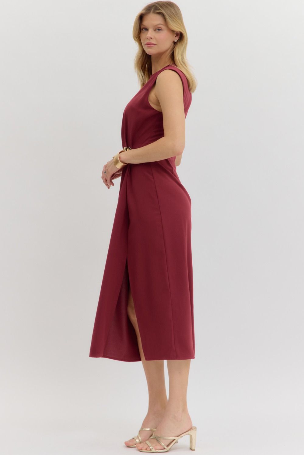 Sleeveless Pleated Midi - Burgundy