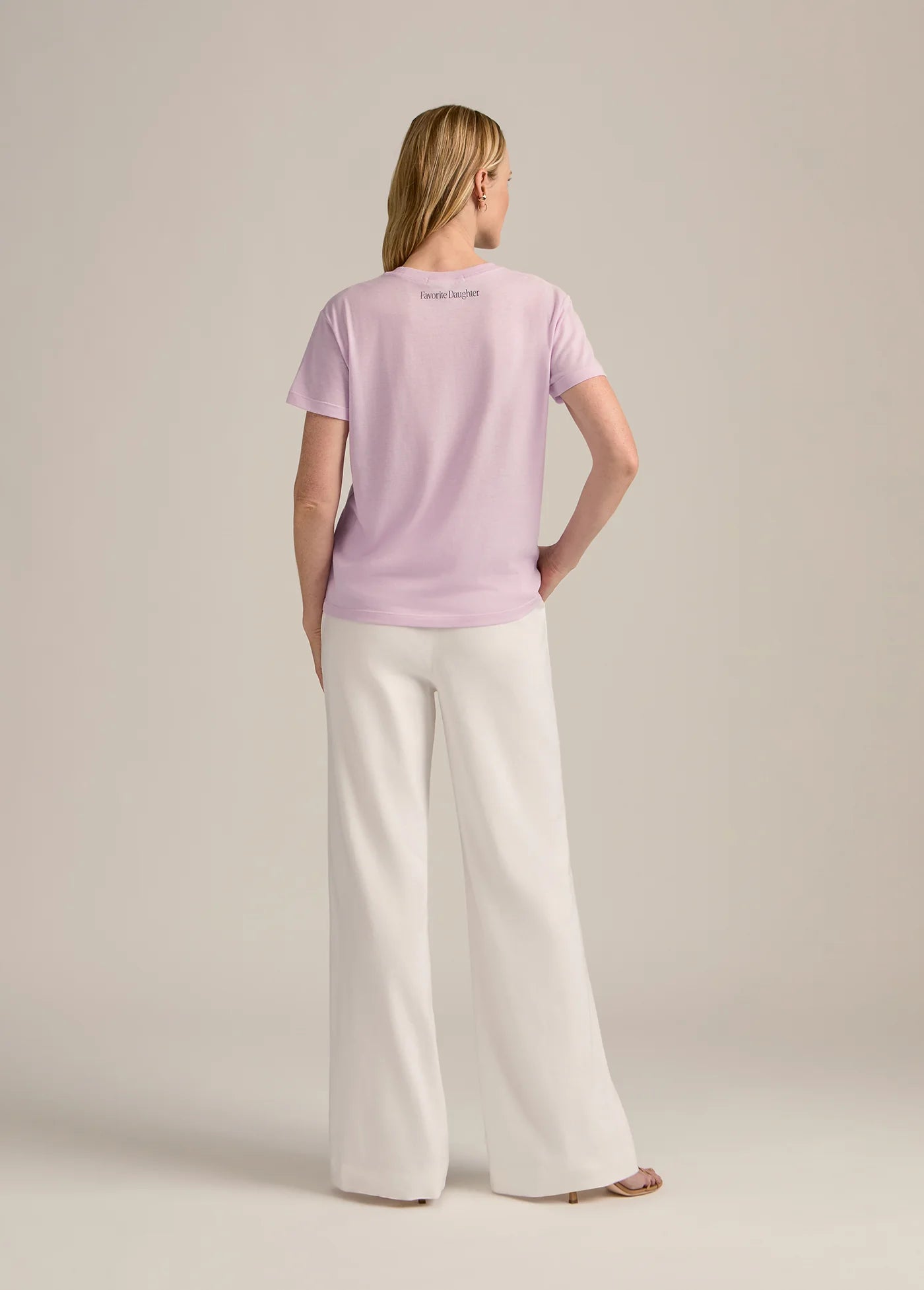 Mom of the Year Tee - Wisteria with Veneti