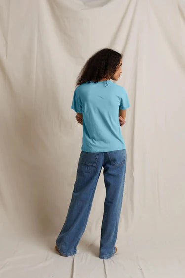 perfectwhitetee hendrix | milky blue