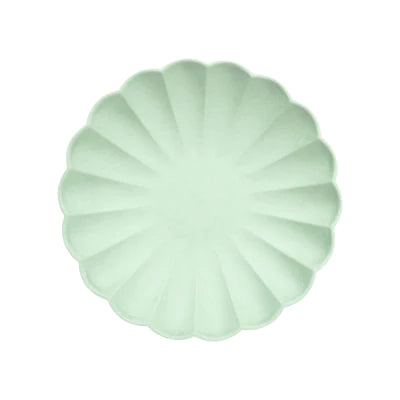 Small Mint Scalloped Plates - Sorbet