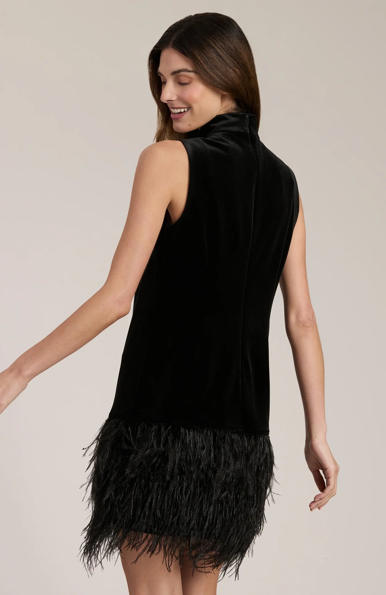 TYLER BÖE Colette Victoria Velvet with Eyelash Feathers - Black