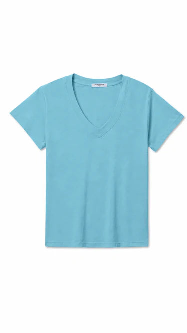 perfectwhitetee hendrix | milky blue