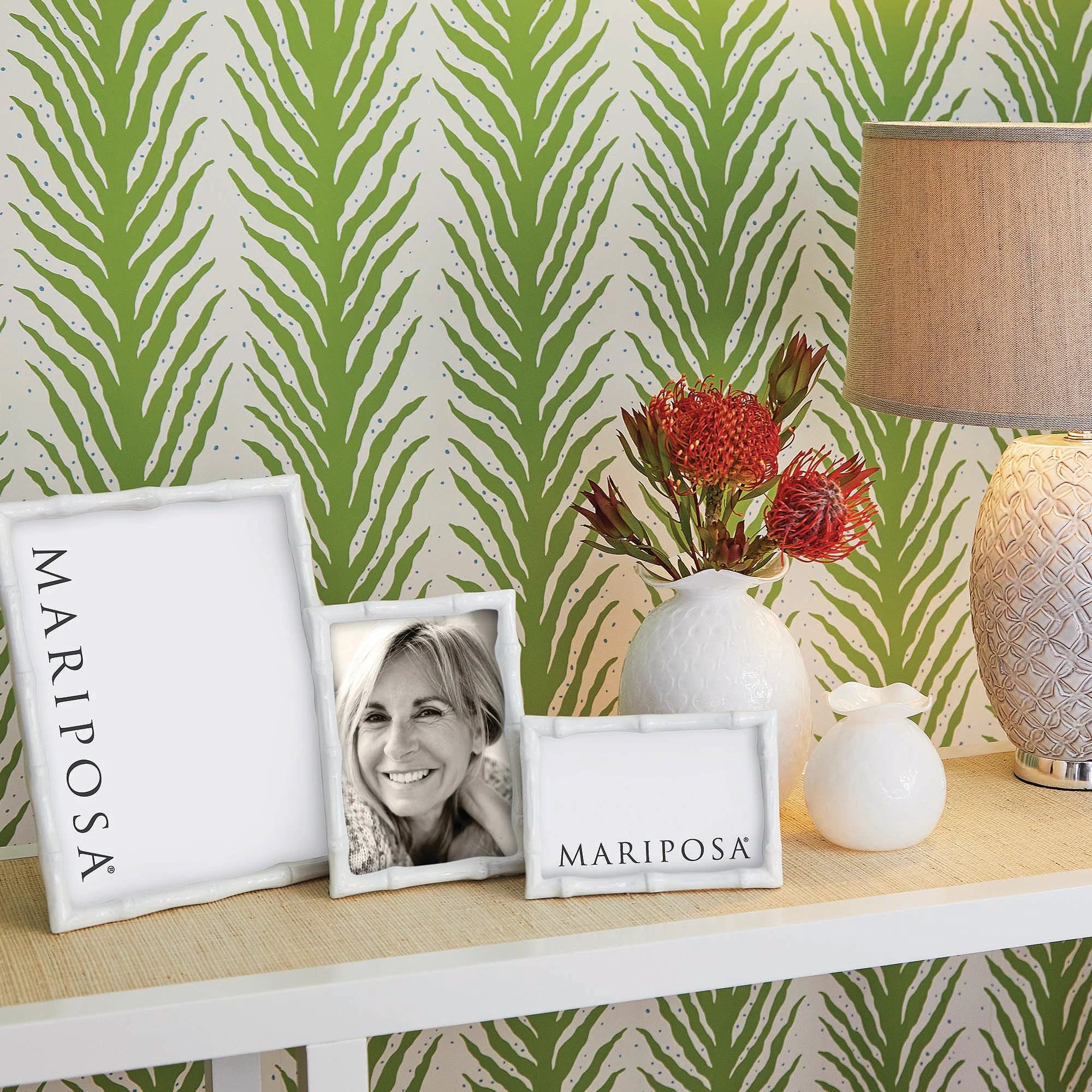 Mariposa Bamboo 4x6 Frame - White