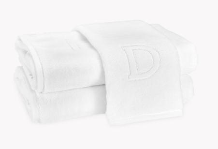 Matouk Auberge Bath Towels and Mat