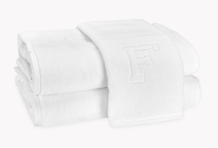 Matouk Auberge Bath Towels and Mat