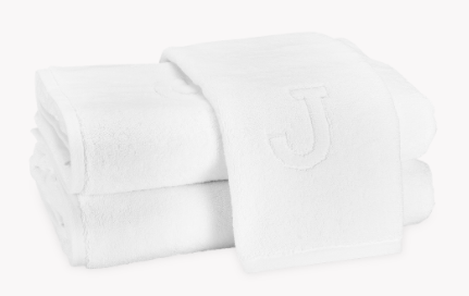 Matouk Auberge Bath Towels and Mat