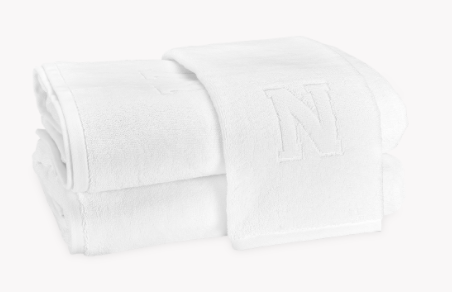 Matouk Auberge Bath Towels and Mat