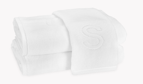 Matouk Auberge Bath Towels and Mat
