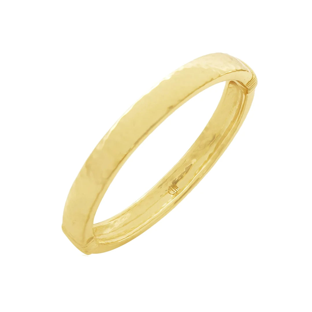 Capucine De Wulf Cleopatra Oval Hinged Bangle - (Hammered Gold)